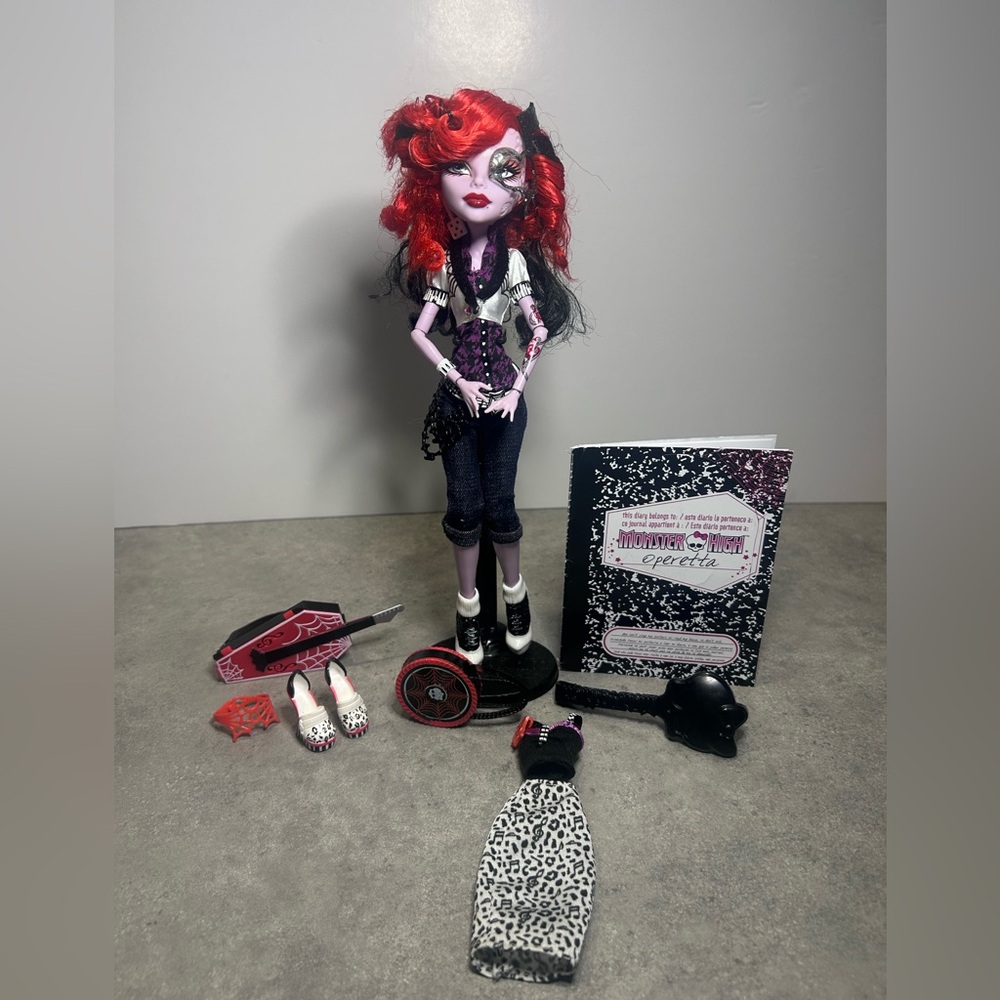Poupée Monster High Operetta 1ère vague -Kit de vêtements supplémentaires